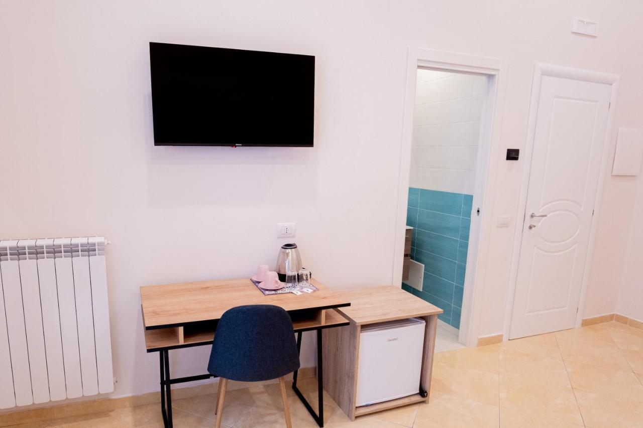 נאפולי Leone Suites Toledo מראה חיצוני תמונה